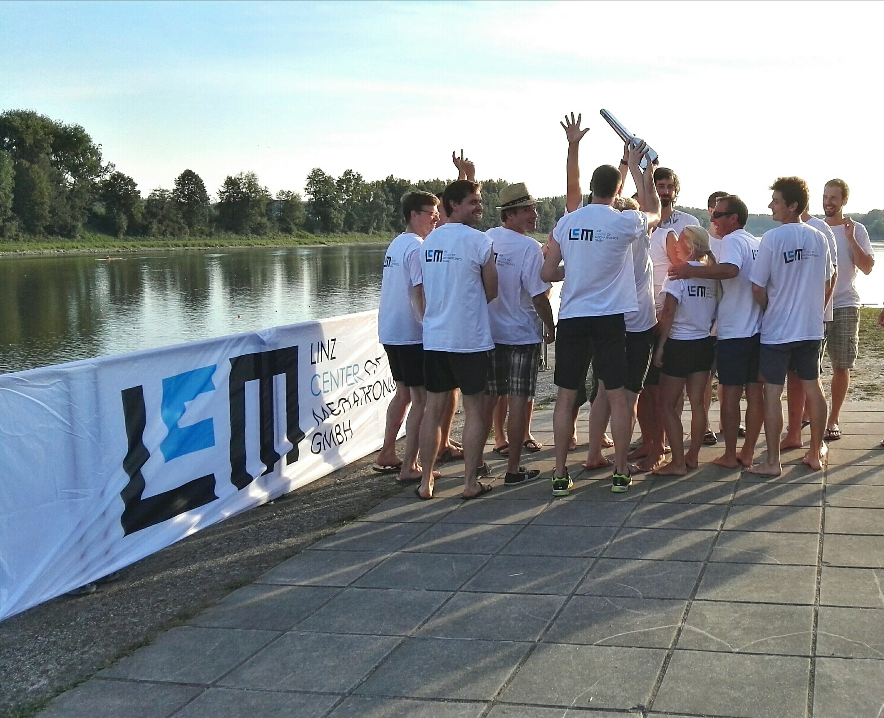 LCM-Team gewinnt #Limak Drachenbootrennen | Teamevent | Sport