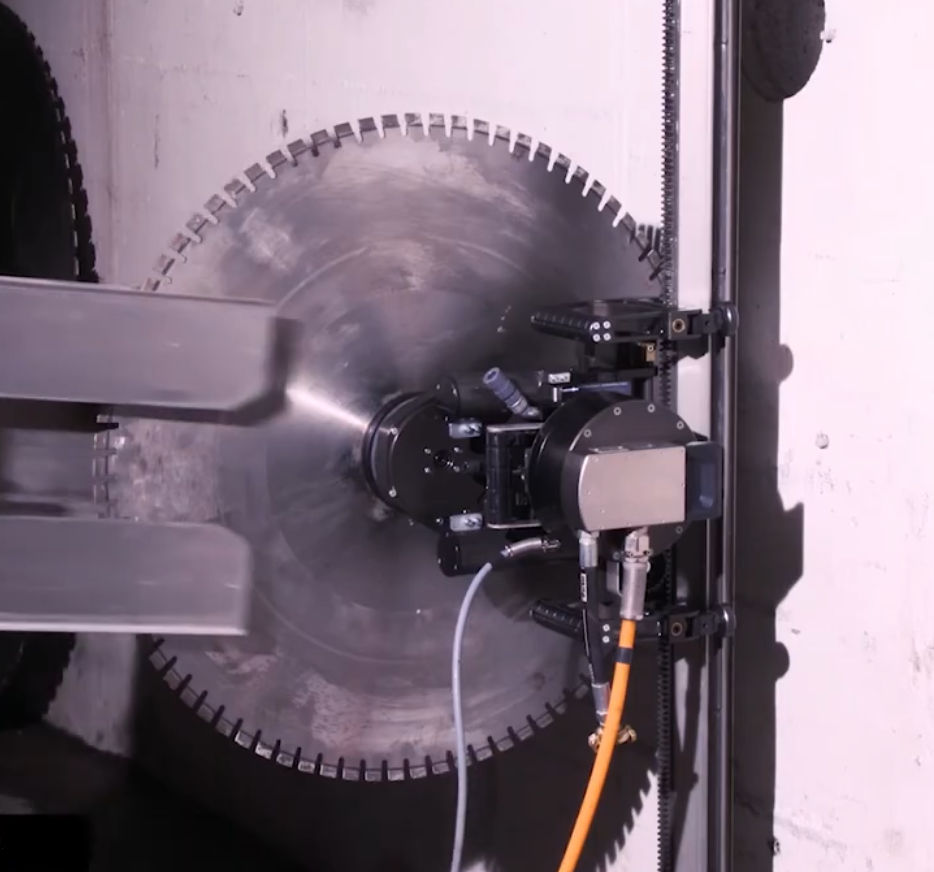 Rotating tool